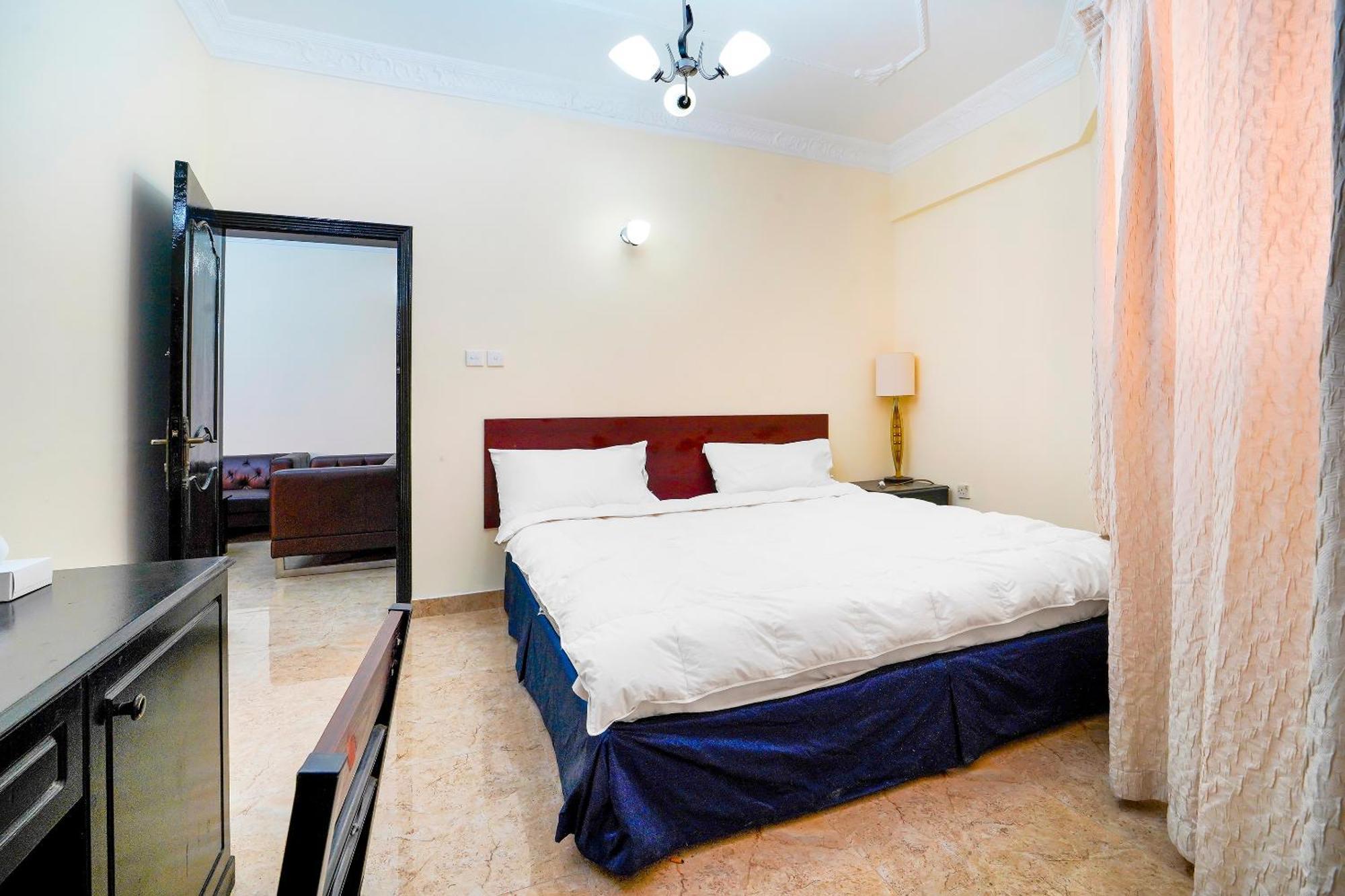 Oyo 124 Al Salam Palace Hotel Manama Luaran gambar